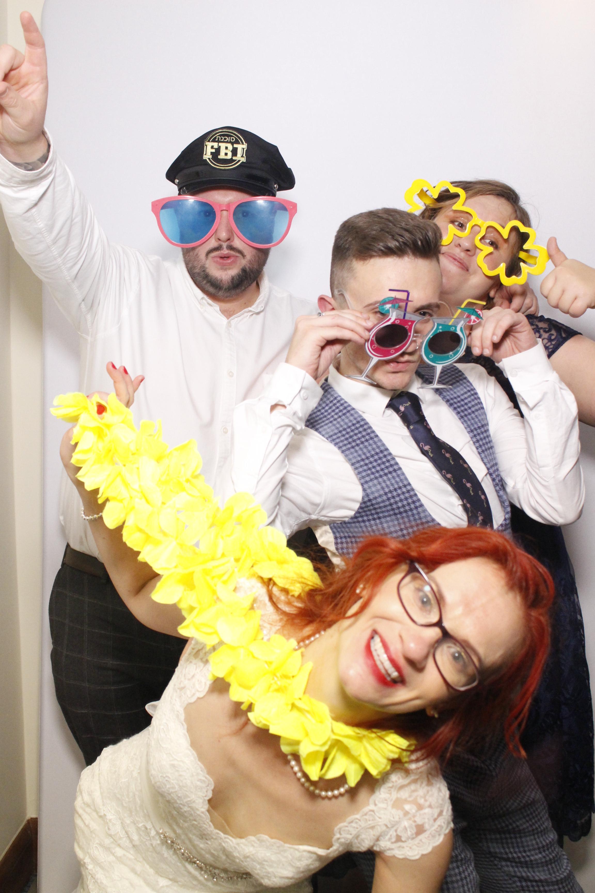 Luke & Emily's Wedding | View more photos from the event at gallery.myphotoboothexperience.co.uk/u/MyPhotoBoothExperienceLtd/Luke-Emilys-Wedding